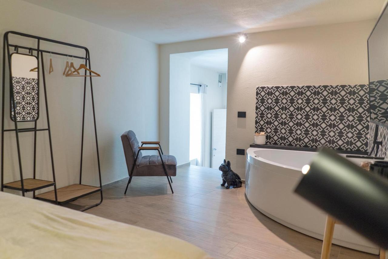 Tesoro Nascosto B&B Salerno Dış mekan fotoğraf